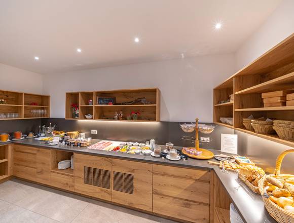 Good morning sunshine: The breakfast buffet at the Wine Hotel - Weinhotel Pfeffer & Salz